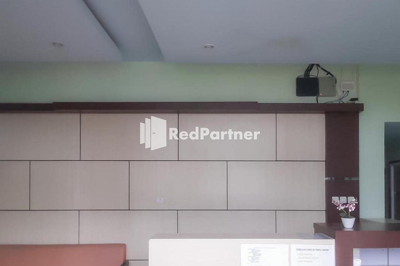 Guest House Anak Raja Pangkalan Bun Syariah Mitra Reddoorz Екстериор снимка